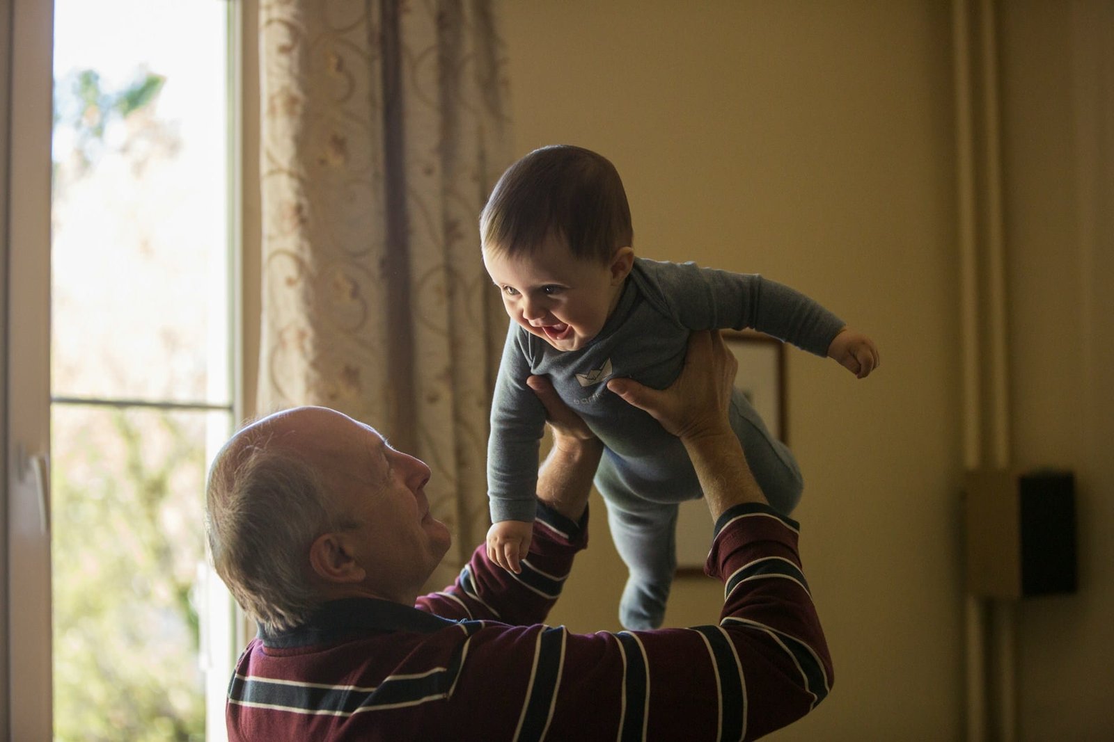 The Psychological Benefits of Staying Connected as You Age